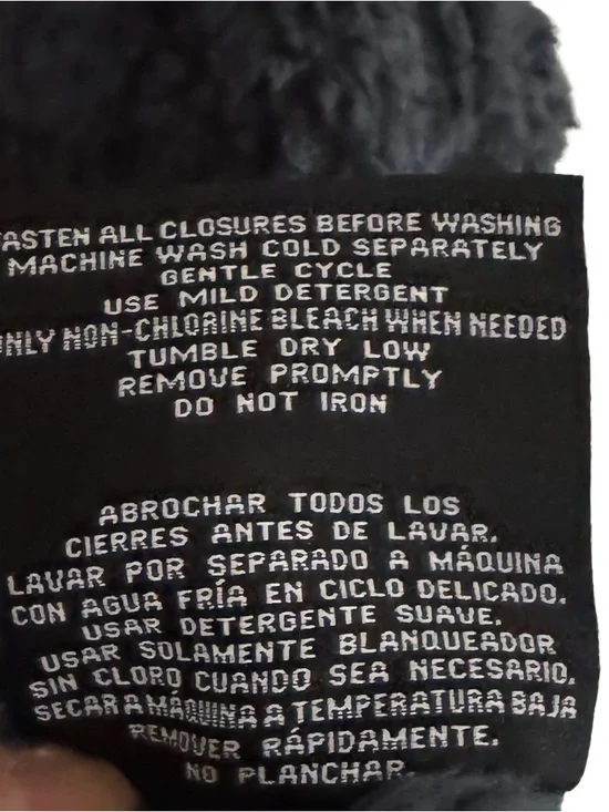 32 Degrees Heat Boys Black Zip Closure Jacket with Zippered Pockets (M 10-12) - Picture 7 of 9